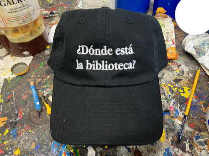 ¿Dóndé está la biblioteca? Hat